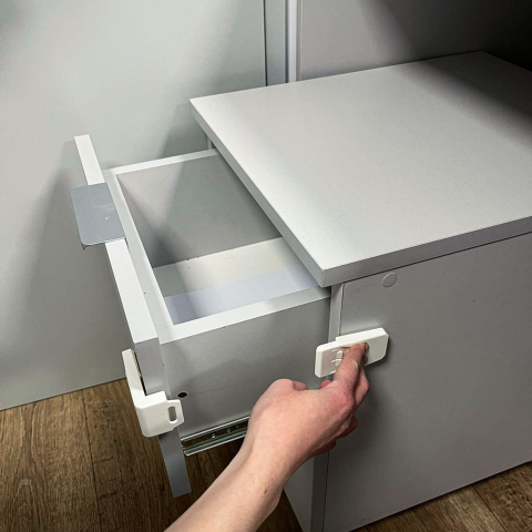 Sistem de siguranta pentru copii, blocare sertare, plastic, cu banda adeziva, 7 x 7 x 4 cm, alb [4]