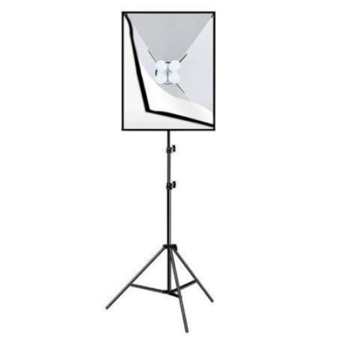 ECHIPAMENTE FOTO - Softbox cu soclu de 4 becuri, trepied reglabil 200 cm, 4 becuri LED de 20W