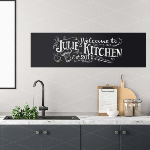 Tabla adeziva neagra pentru scris si desenat, 200 x 45 cm, cu folie autoadeziva tip tabla de scris si 5 x crete colorate, ideala pentru scoala, acasa sau restaurant [5]