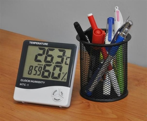 Termohigrometru digital cu ceas si memorie min/max, afisaj LCD mare, monitorizare temperatura si umiditate, 9 x 2 x 10 cm [7]