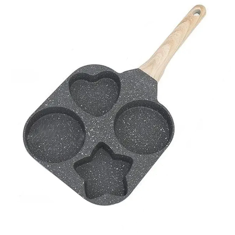 CASA & GRADINA - Tigaie neagra 19 cm cu 4 compartimente, forme inima, stea si rotunde