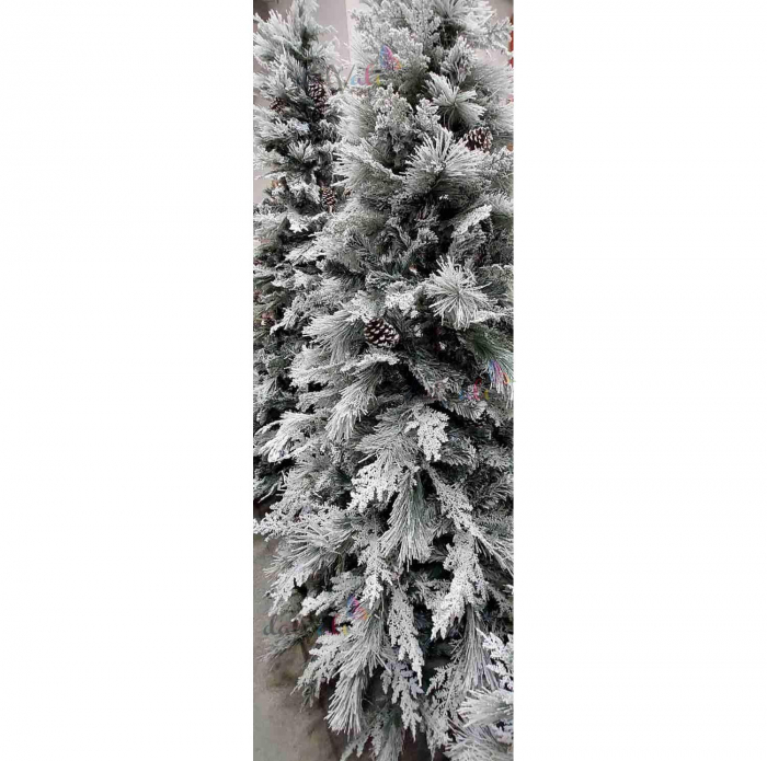 Brad artificial Premium cu zapada si conuri 300cm [9]