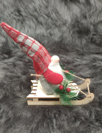 Decoratiune Craciun pitic pe sanie 17cm [2]
