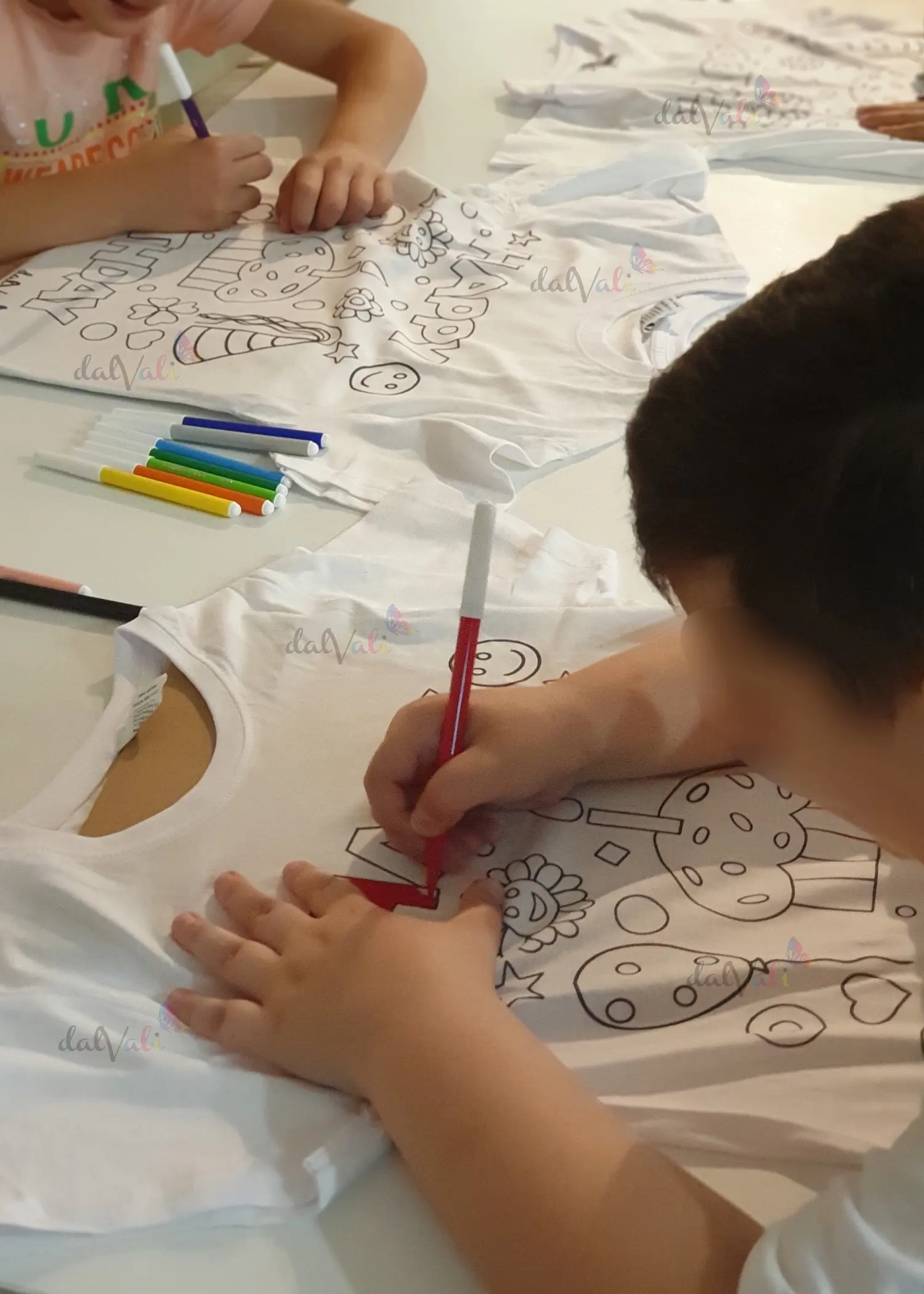 Tricou educativ de colorat - Happy birthday - La multi ani! [3]