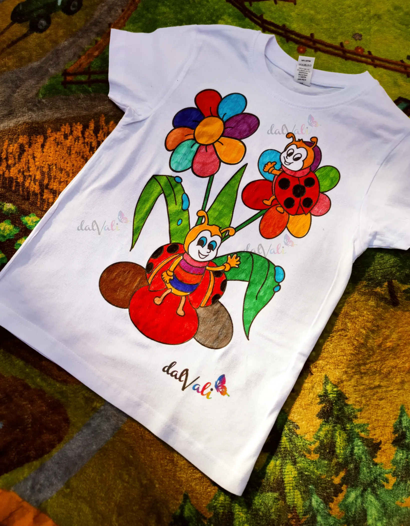 TRICOU EDUCATIV DE COLORAT BUBURUZE [1]