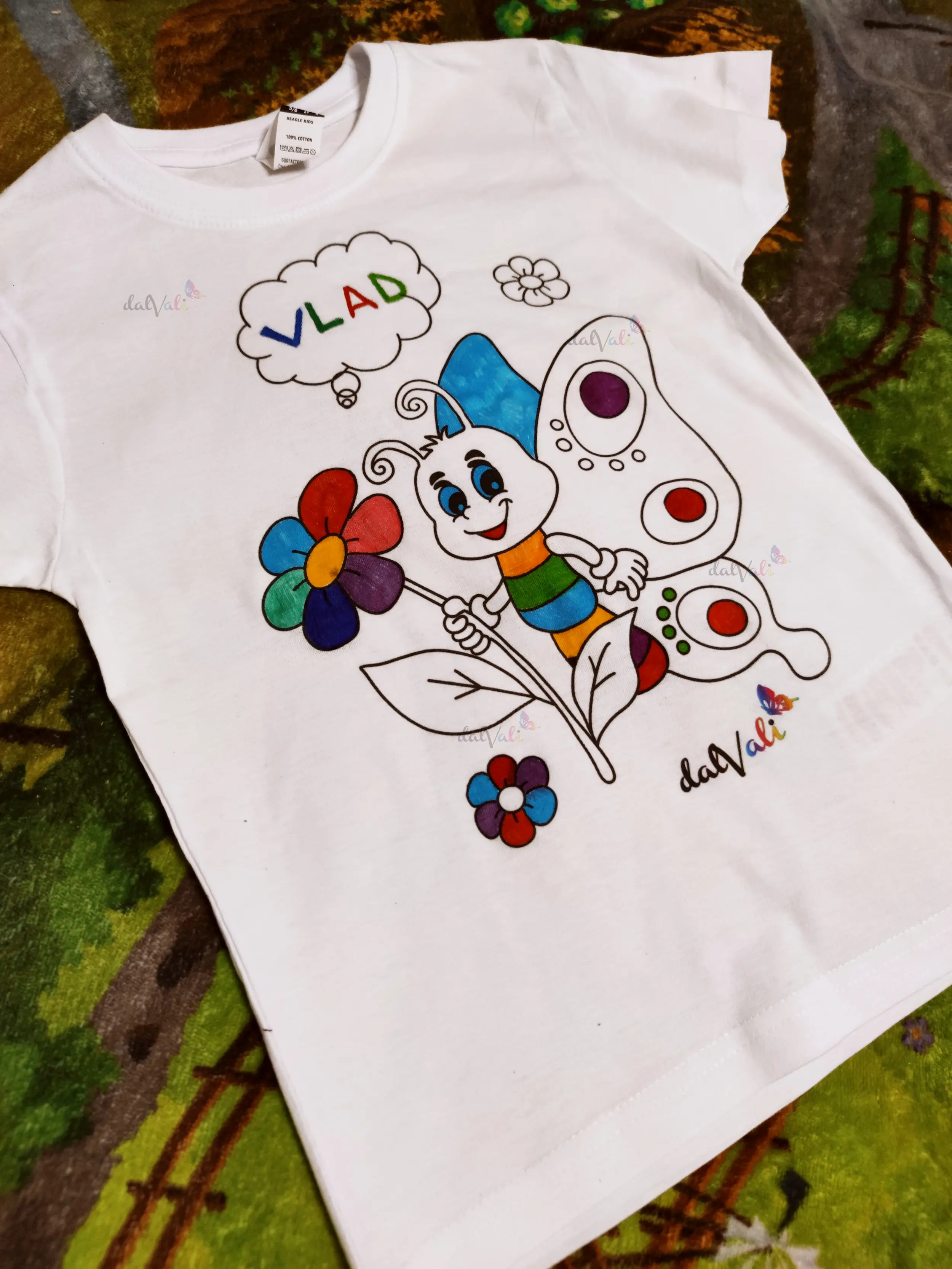 TRICOU EDUCATIV DE COLORAT FLUTURAS [5]
