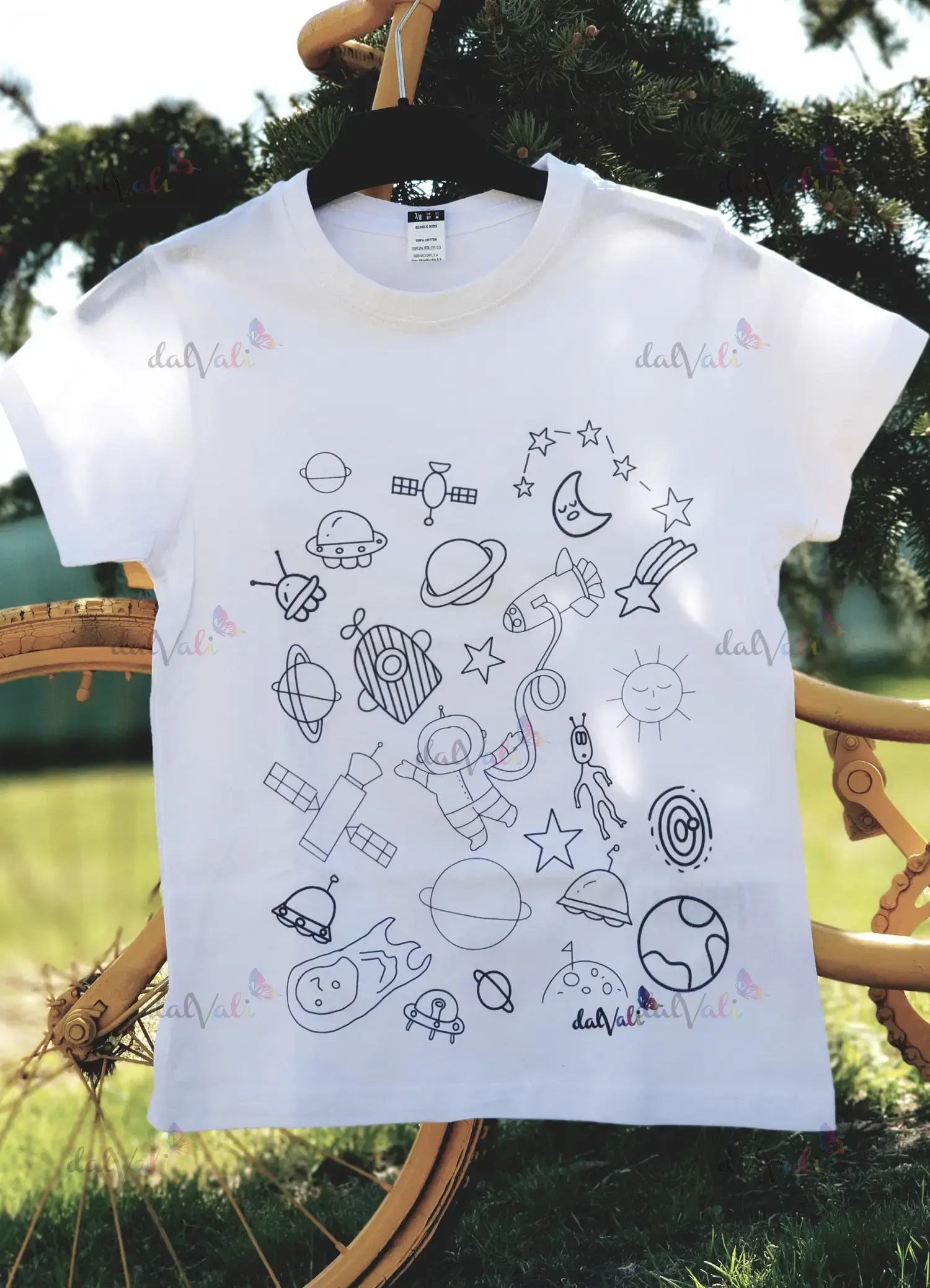 Tricou educativ de colorat - Spatiul cosmic [1]