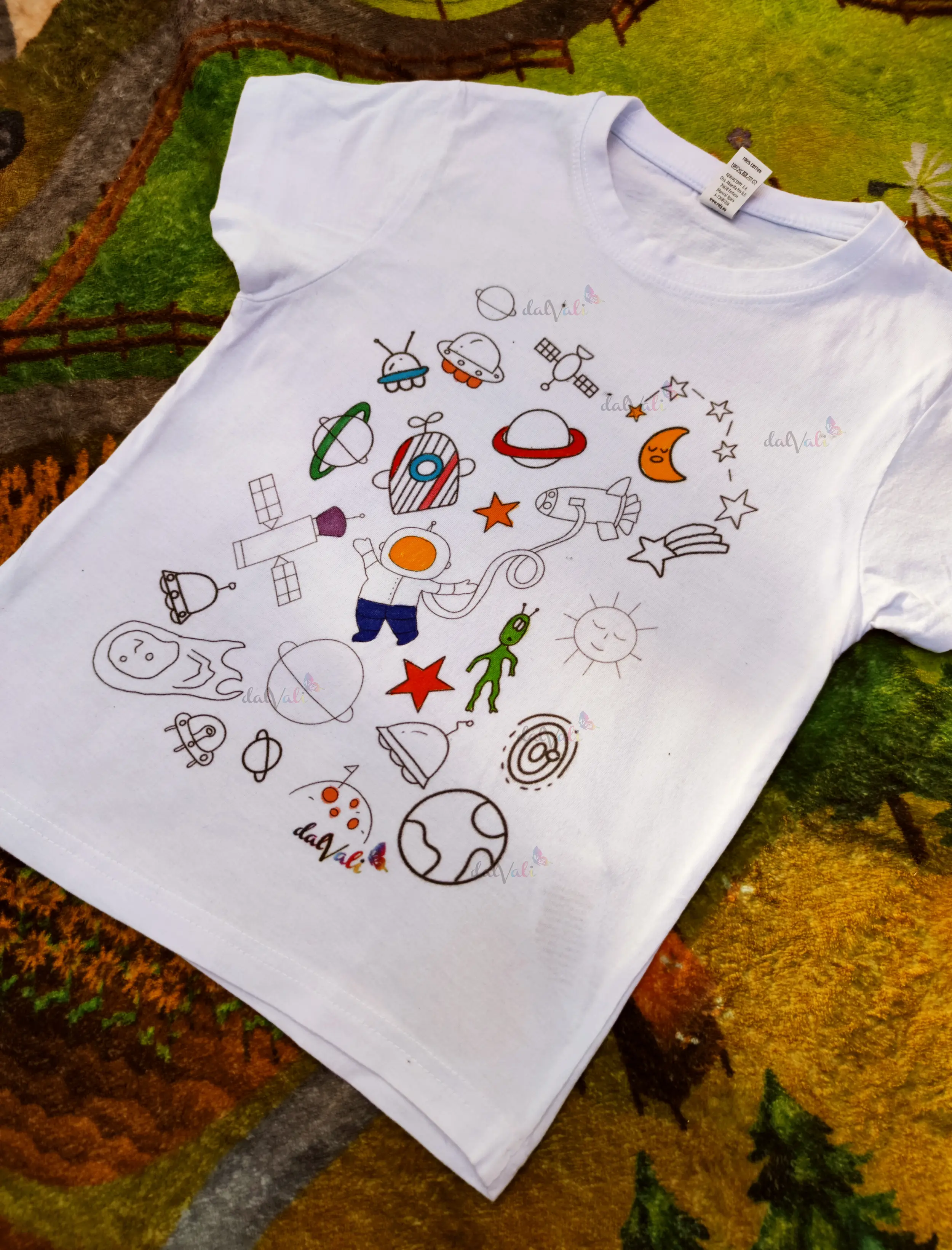 TRICOURI COPII - Tricou educativ de colorat - Spatiul cosmic
