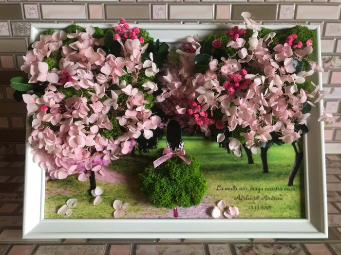 Tablou cu licheni personalizat cu silueta [2]