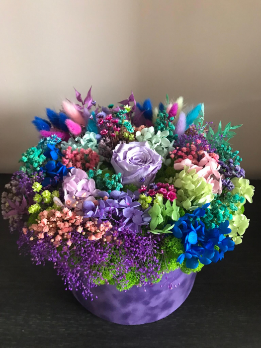 Aranjament floral in cutie catifea [2]