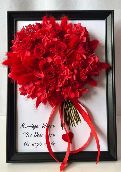 Buchet flori criogenate in rama tablou [1]