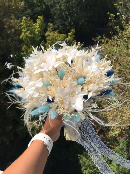 Buchet flori cu orhidee [1]