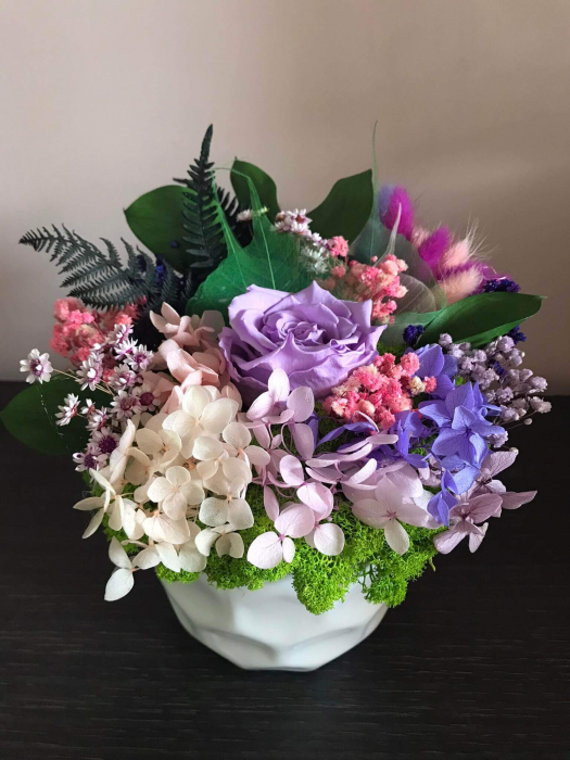 Aranjament floral cu licheni si flori uscate [1]