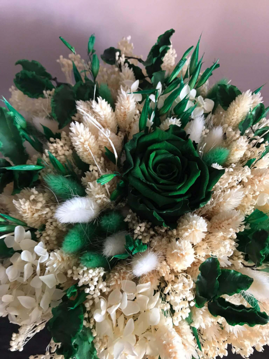 Buchet flori cu trandafir verde smarald [3]
