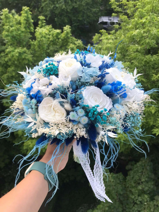 Buchet flori cu trandafiri criogenati [3]