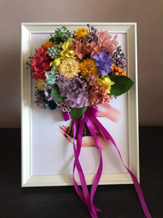 Tablou cu licheni si flori in forma de buchet [3]