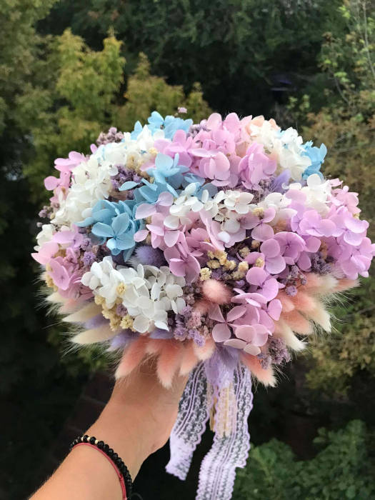 Buchet flori cu hortensie criogenata [1]