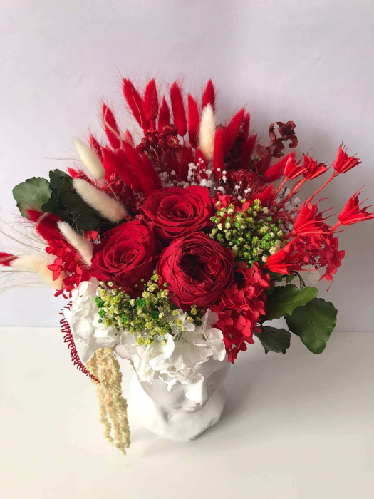 Aranjament floral cu licheni si flori criogenate [2]