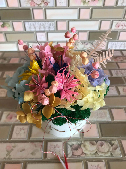 Aranjament floral cu licheni si flori uscate [2]