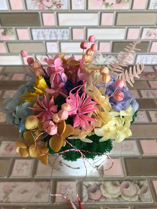 Aranjament floral cu licheni si flori uscate [1]
