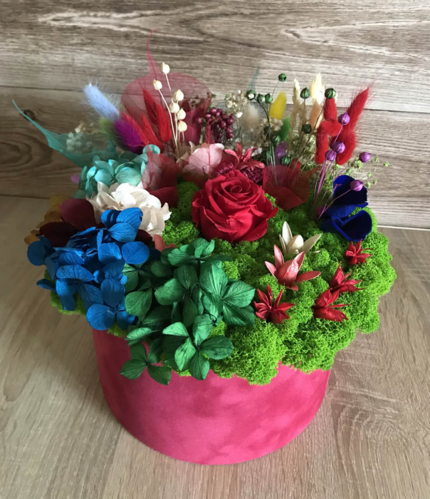Aranjament floral cu licheni [2]