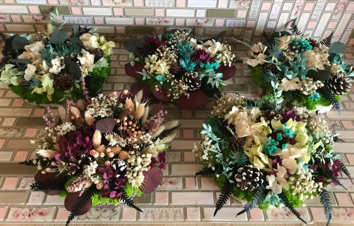 Aranjament floral pe felie lemn [3]