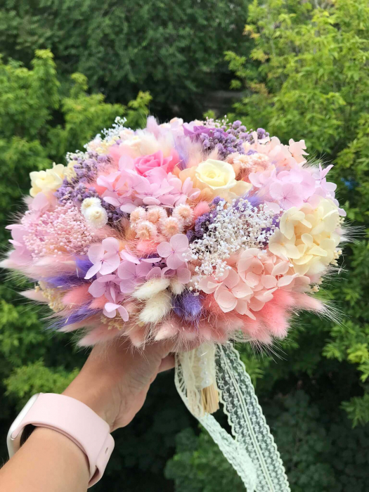Buchet flori hortensie si trandafir [1]