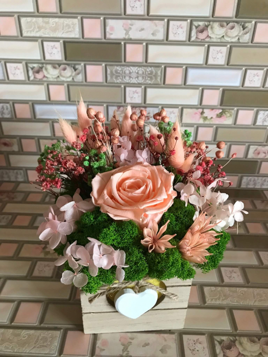 Aranjament floral cu licheni [4]
