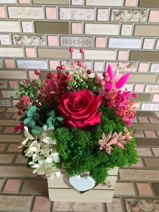 Aranjament floral cu licheni [3]