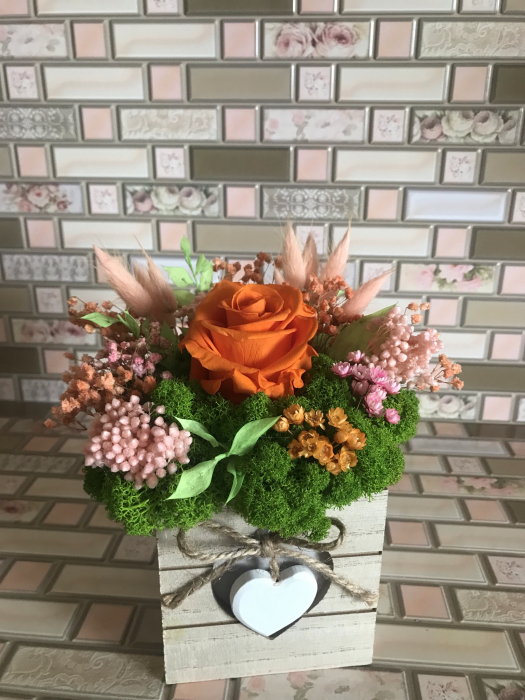 Aranjament floral cu licheni [2]