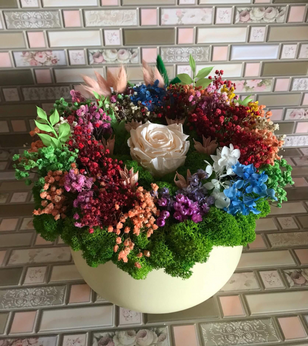 Aranjament floral cu licheni [2]
