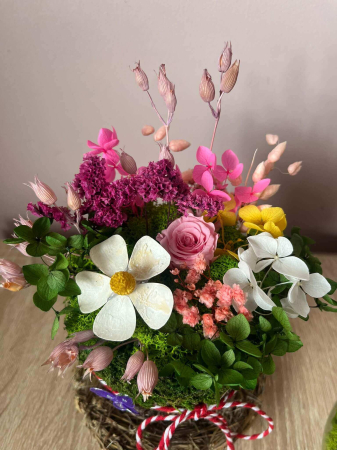 Aranjamente cu licheni si flori criogenate - Aranjament floral mic