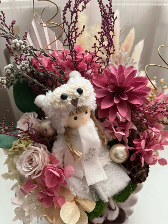 Aranjamente cu licheni si flori criogenate - Aranjament floral cu flori ciogenate