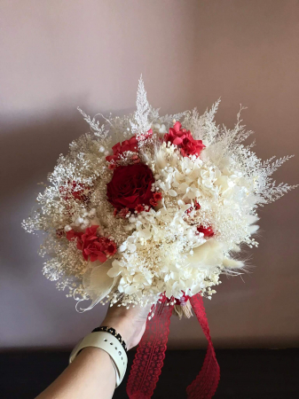 Buchet flori cu trandafir cret [1]