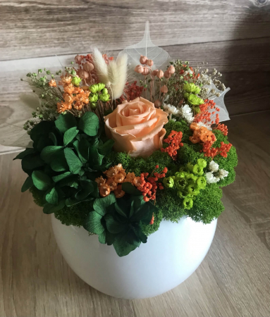 Aranjamente in vase ceramice - Aranjament floral cu licheni