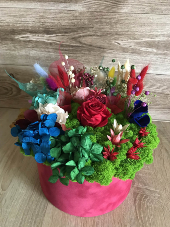 Aranjament cutie licheni - Aranjament floral cu licheni