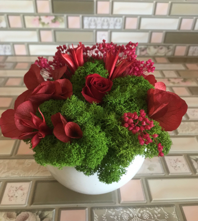 Aranjamente in vase ceramice - Aranjament floral cu licheni