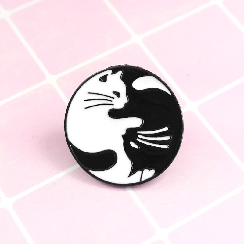 Black Cat and White Cat - Ying Yang [2]