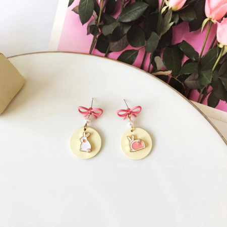 Bunny Pearl Earrings [1]