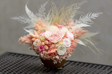 CURSURI SI ATELIERE CREATIVE - ATELIER CREATIV  - ”De la flori si plante stabilizate la DECORATIUNI MAGICE”