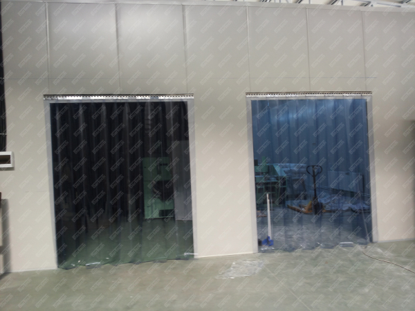 Perdea industriala din fasii pvc [2]