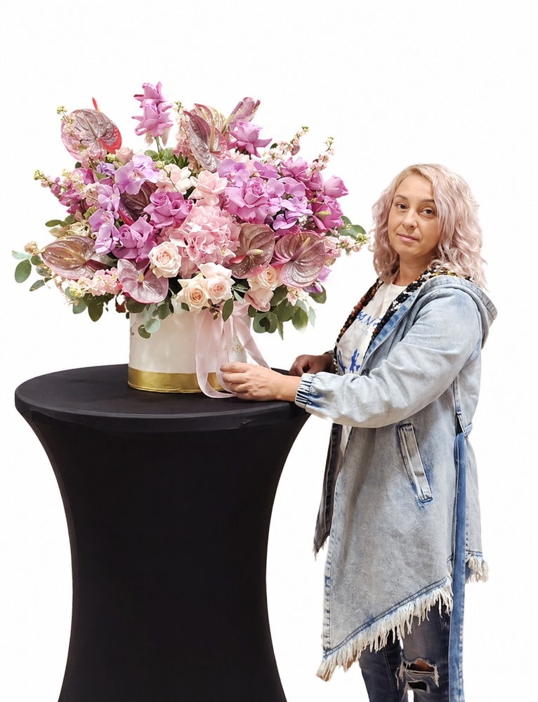 Cutii cu flori XXL Iași – cadouri spectaculoase și soluții premium corporate