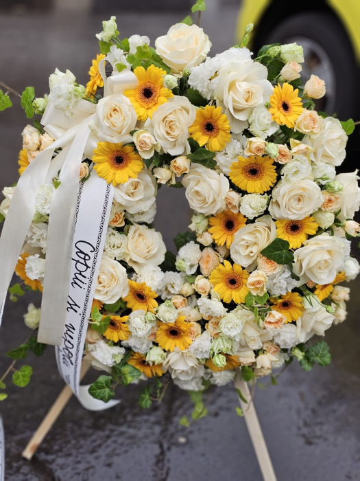 coroana-funerara-lumina-eterna-alb-galben-iasi [4]