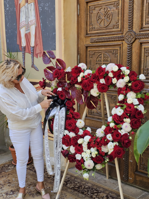 coroana-funerara-xxl-eternitate-regala-iasi [2]