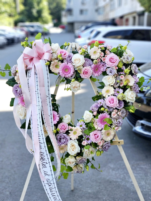coroana inima funerara luxury pastel trandafiri flori mixte iasi [3]