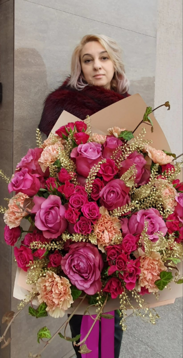 Buchet trandafiri roz Iasi [4]