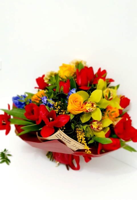 Buchet veselie de primavara - Flori 8 martie [3]