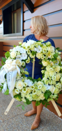 Coroană funerară rotundă alb-verde 60-70 cm Iași [3]