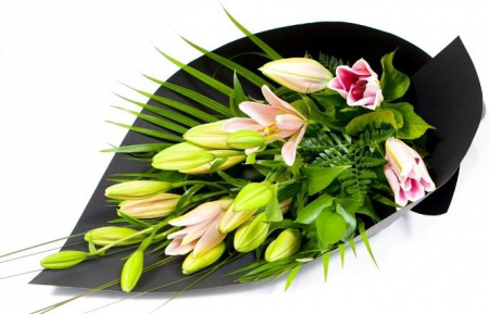 Buchete flori - Buchet 3 crini imperiali