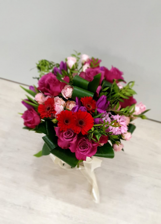 Trandafiri roz magenta - florarie Iasi [2]